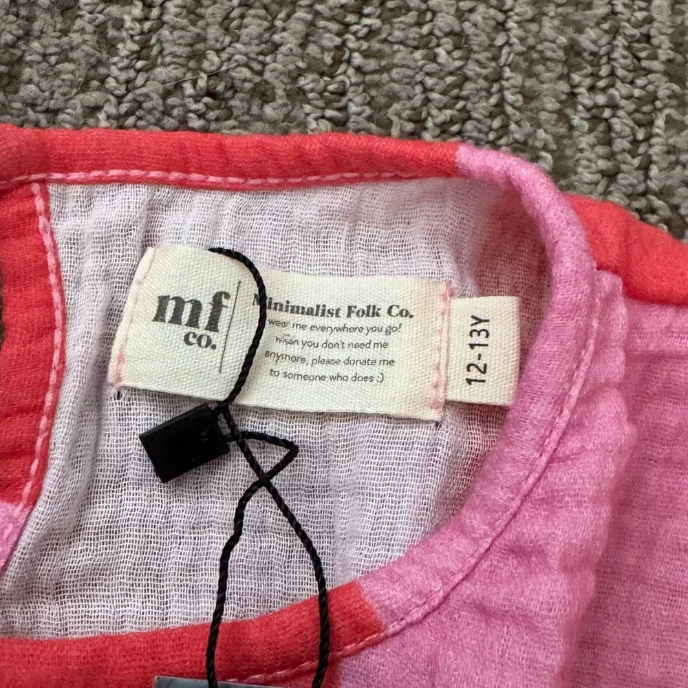 Minimalist Folk Co. minimalist folk